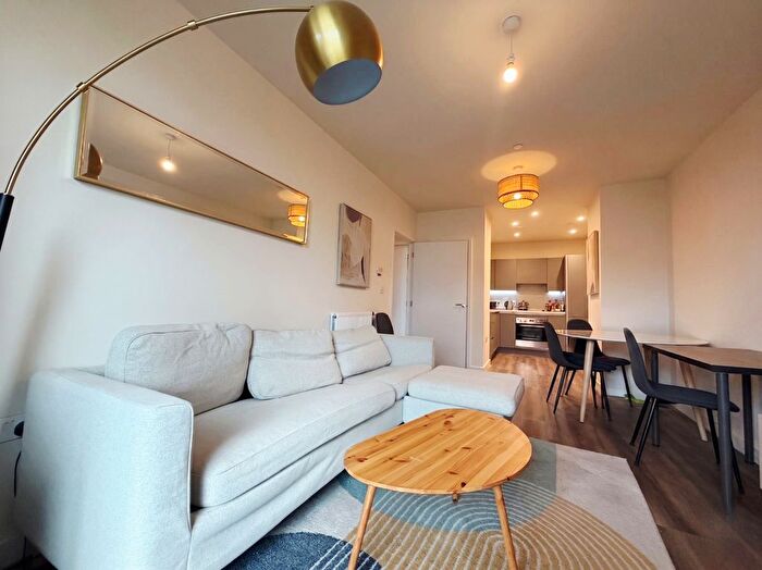 1 Bedroom Flat For Sale In North End Road, Wembley, HA9