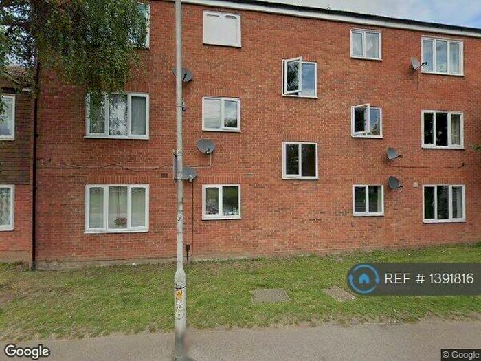 2 Bedroom Flat To Rent In Benyon Path, South Ockendon, RM15