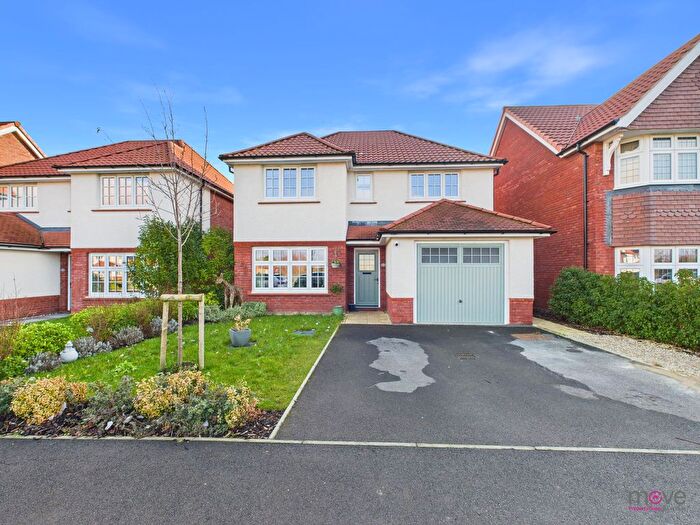 4 Bedroom Detached House For Sale In Foxglove Grove, Cheltenham, GL53