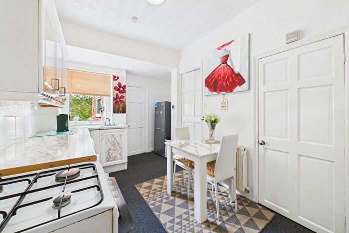 2 Bedroom Terraced House For Sale In Cartmell Road, Woodseats, S8