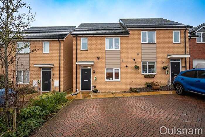 3 Bedroom Semi Detached House For Sale In Skylark Street, Cofton Hackett, Birmingham, Worcestershire, B45