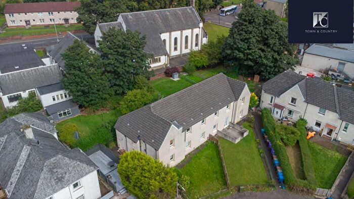 4 Bedroom Flat For Sale In Dalsetter Place, Drumchapel, G15
