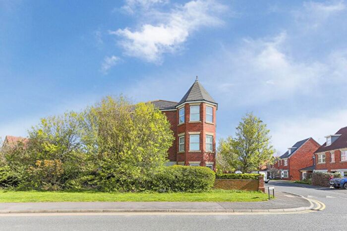 2 Bedroom Apartment For Sale In Meadow Vale, Shiremoor, NE27