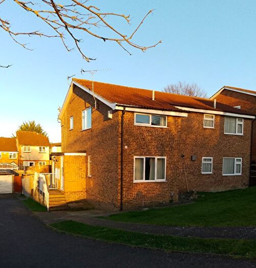 1 Bedroom End Of Terrace House To Rent In Chaffinch Close, Chatham, ME5