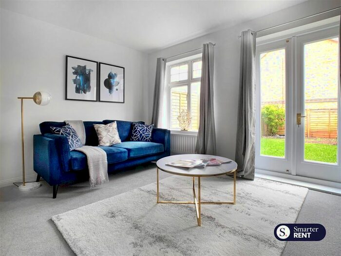 2 Bedroom Property To Rent In Barry Square, Bracknell, RG12