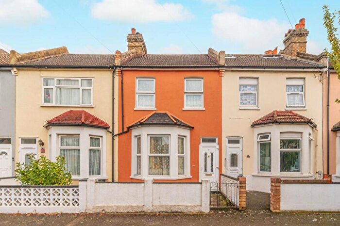 3 Bedroom Terraced House To Rent In Lancing Road, Croydon, CR0