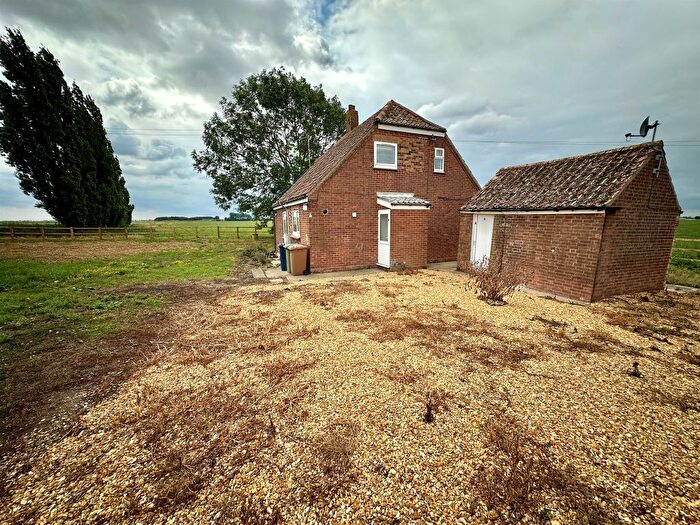 3 Bedroom Detached House For Sale In Rodham Road, March, PE15