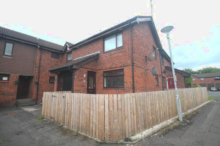 2 Bedroom Flat To Rent In Anchor Wynd, Paisley, PA1