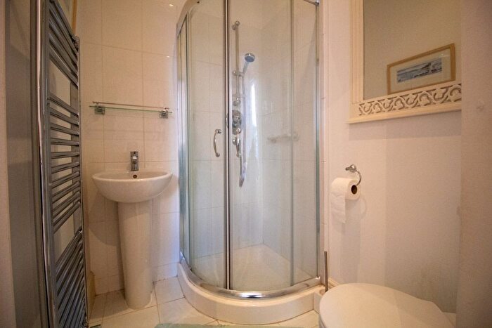 2 Bedroom Flat For Sale In Clifton Road, Ruddington, Nottingham, NG11