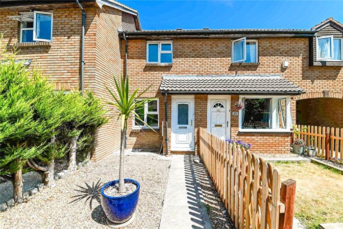 2 Bedroom Terraced House For Sale In Breamore Close, New Milton, Hampshire, BH25