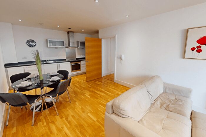 1 Bedroom Flat To Rent In Cooper Road, Croydon, CR0