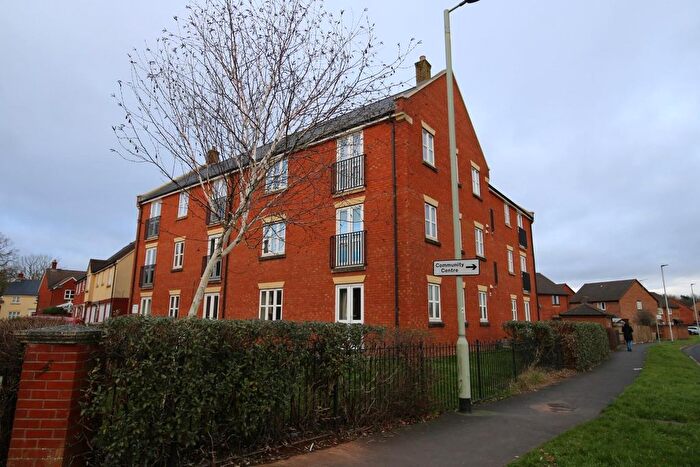 2 Bedroom Flat To Rent In Barle Court, Tiverton, EX16