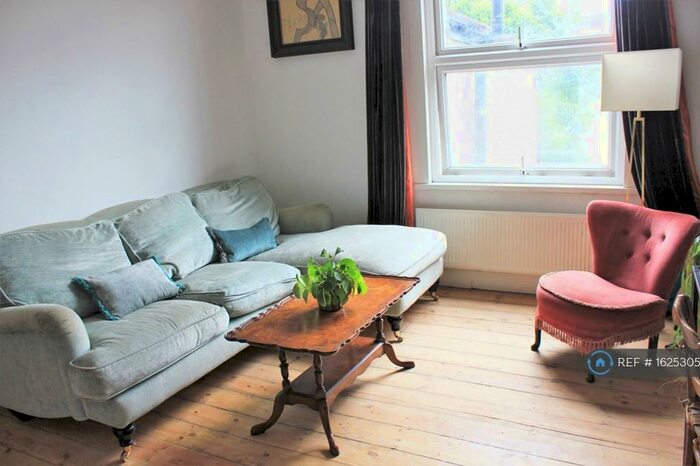 3 Bedroom End Of Terrace House To Rent In Coppermill Lane, London, E17