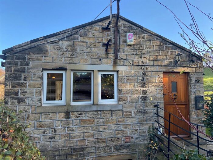 1 Bedroom Cottage To Rent In Sands Lane, Mirfield WF14