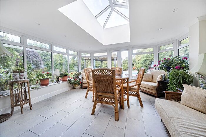 6 Bedroom Detached House For Sale In Links Lane, Rowlands Castle, PO9
