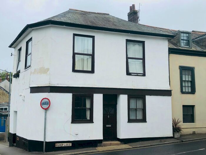 1 Bedroom Flat To Rent In Higher Lux Street, Liskeard, PL14