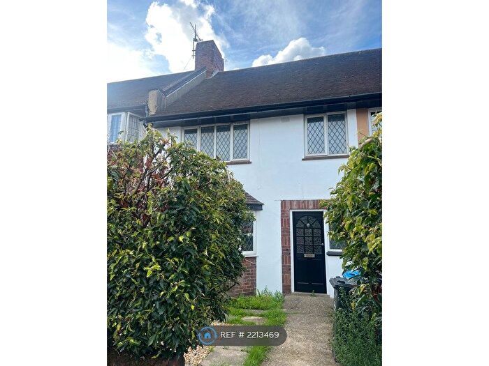 3 Bedroom Terraced House To Rent In Longfleet Road, Poole, BH15
