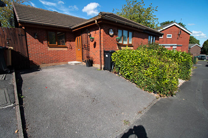 2 Bedroom Semi-Detached Bungalow For Sale In Maria Street, Halliwell, Bolton, BL1