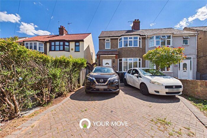 4 Bedroom Detached House To Rent In Dell Road, Lowestoft, Suffolk, NR33