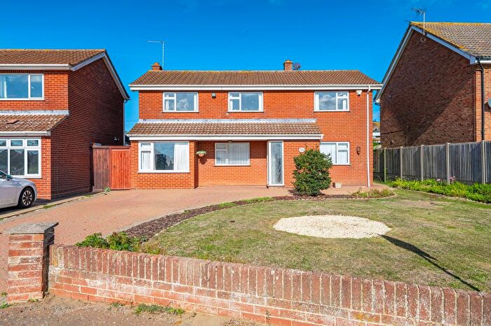 5 Bedroom Detached House For Sale In Somerton Road, Martham, NR29