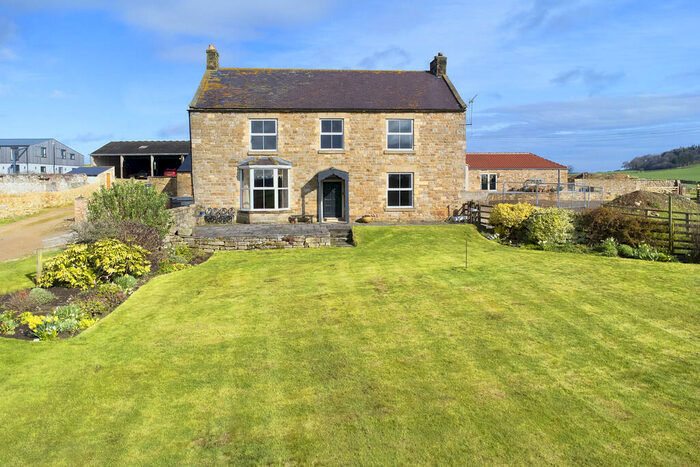4 Bedroom Farm House To Rent In Haddockstones Farmhouse, Ripley, HG3