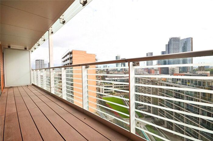 2 Bedroom Apartment To Rent In St Georges Island, Kelso Place, Manchester City Centre, Greater Manchester, M15