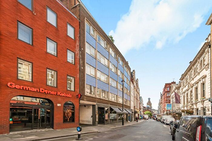 2 Bedroom Flat For Sale In St. Martin's Lane, Charing Cross, WC2N - Photo 6