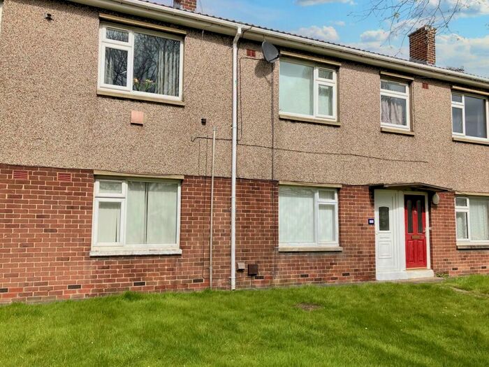 1 Bedroom Flat To Rent In Hesleyside, Ashington, Northumberland, NE63