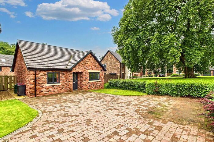 2 Bedroom Detached Bungalow For Sale In Meadow View, Frizington, CA26