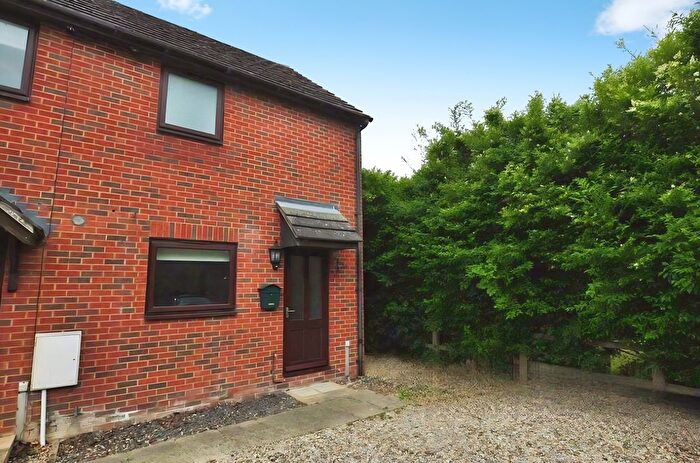 2 Bedroom End Of Terrace House To Rent In Queens Row, Cambridge, CB22