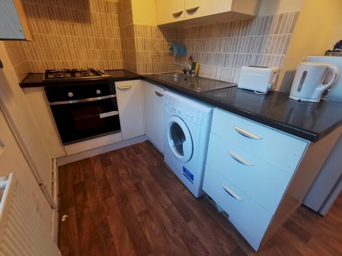 2 Bedroom Flat To Rent In Chalton Street, London, NW1