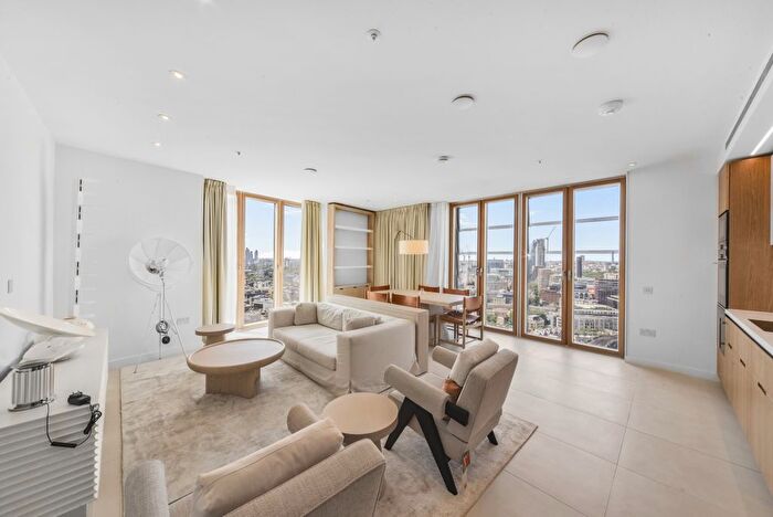 2 Bedroom Flat To Rent In Shard Place, London, SE1