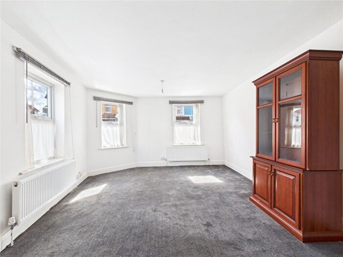 1 Bedroom Apartment For Sale In Greenbank Road, Greenbank, Bristol, BS5