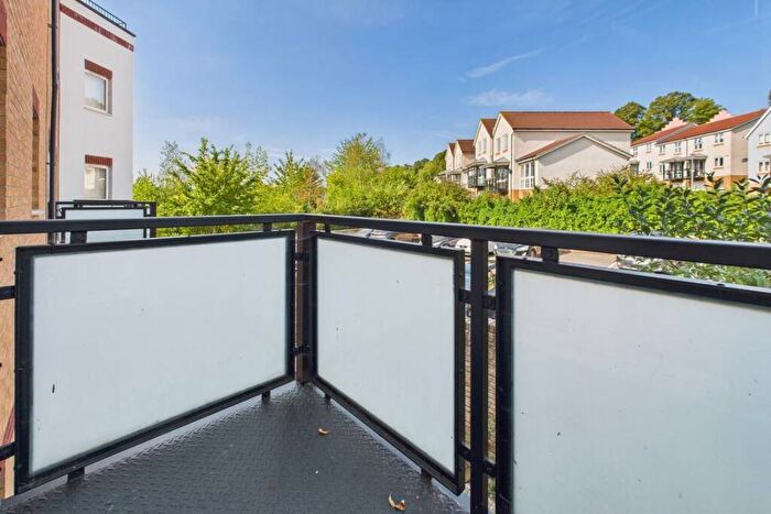 2 Bedroom Apartment For Sale In Woodacre, Portishead, Bristol, BS20