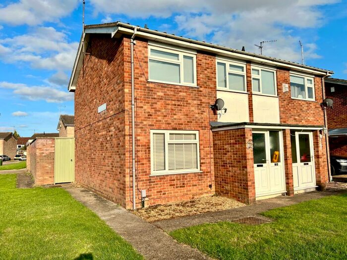 2 Bedroom Semi-Detached House To Rent In Donaldson Drive, Peterborough, PE4