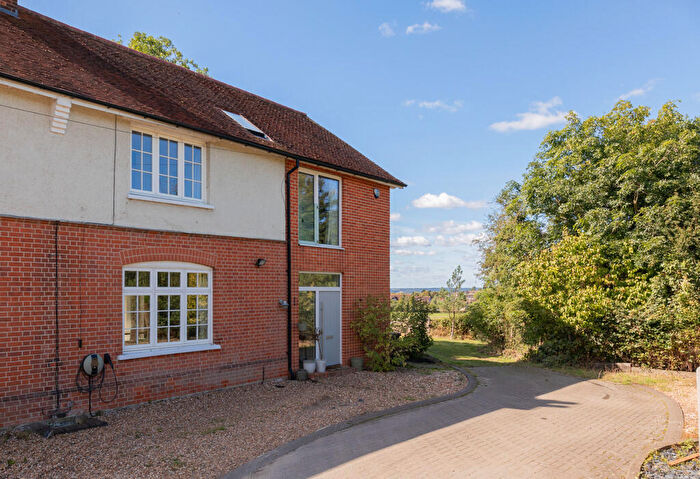 5 Bedroom Semi-Detached House For Sale In Sergeants Green Lane, Upshire, Essex, EN9