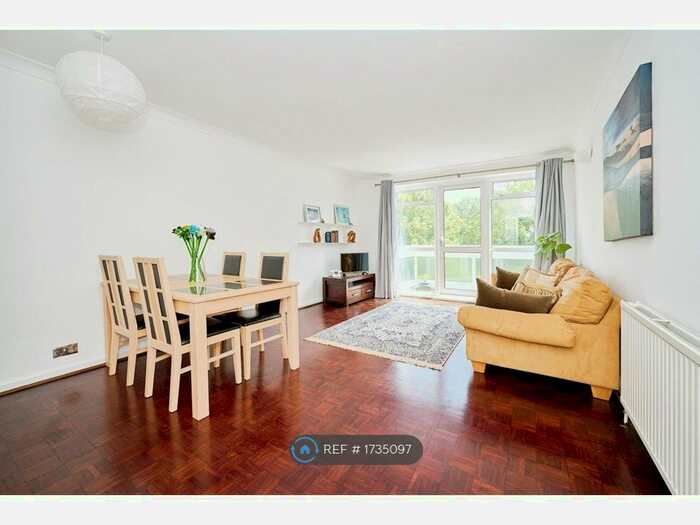 2 Bedroom Flat To Rent In Shepherds Hill, London, N6