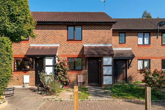 2 Bedroom Terraced House To Rent In Middlefield, Horley, RH6