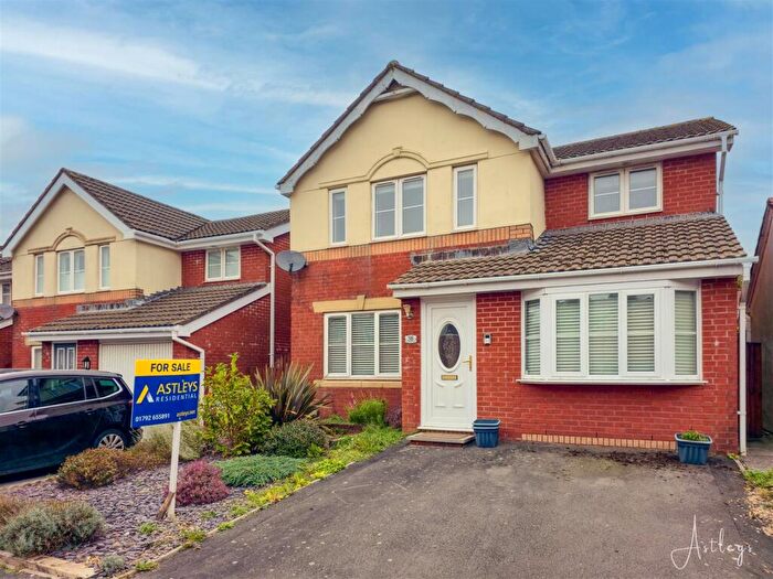 3 Bedroom Detached House For Sale In Charlotte Court, Townhill, Swansea, SA1