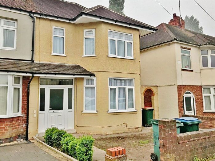 3 Bedroom End Of Terrace House To Rent In Lichfield Road, Cheylesmore, Coventry, CV3