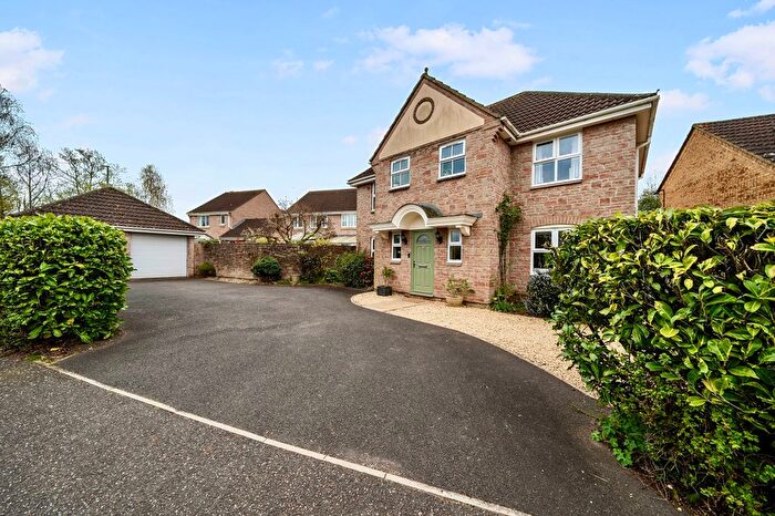 5 Bedroom Detached House For Sale In Rockwell Green, Wellington, TA21