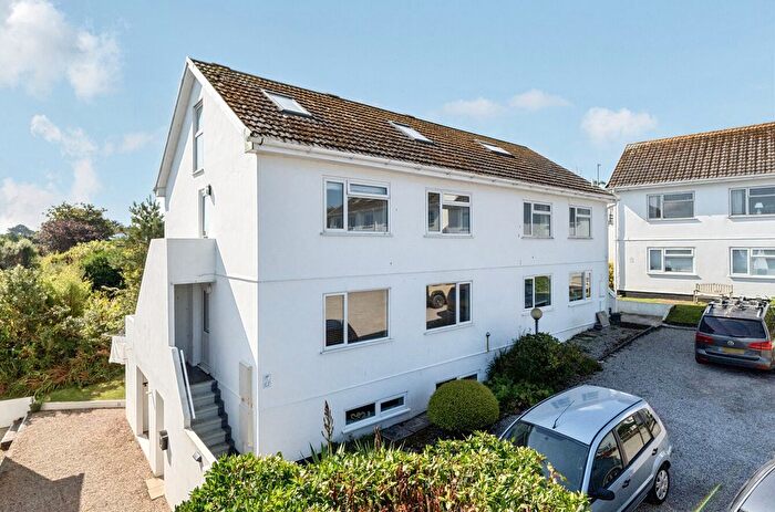 4 Bedroom Flat For Sale In Kelwyn Court, Valley Road, St. Ives, Cornwall, TR26