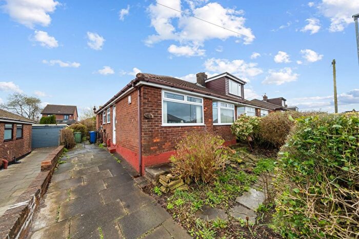 3 Bedroom Semi Detached House For Sale In Dryden Avenue, Ashton-In-Makerfield, WN4