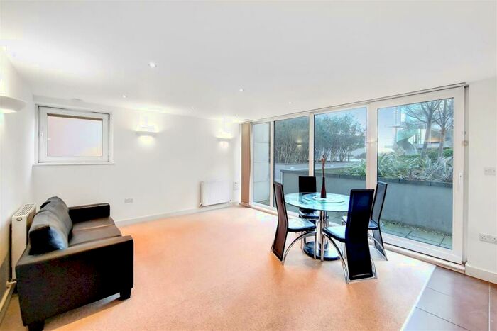 1 Bedroom Apartment To Rent In Adriatic Apartments, Royal Victoria Dock, E16