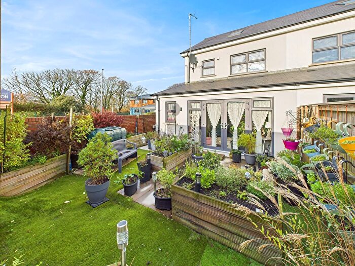 3 Bedroom Semi-detached House For Sale In Hayston View, Johnston, SA62