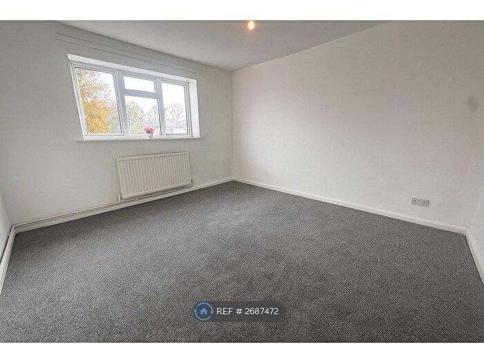 2 Bedroom Flat To Rent In Derby Road, Eastleigh, SO50