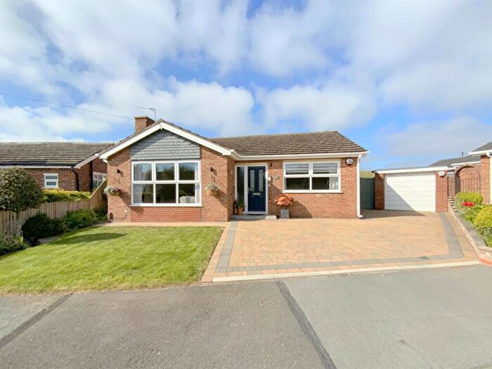 2 Bedroom Detached Bungalow For Sale In The Cloisters, Humberston, Grimsby, DN36