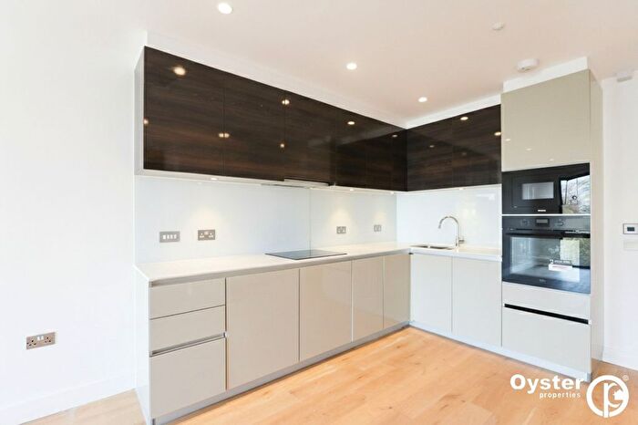 2 Bedroom Flat To Rent In Barking Road, London, E16