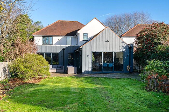 4 Bedroom Detached House For Sale In York Road, Windsor, Berkshire, SL4