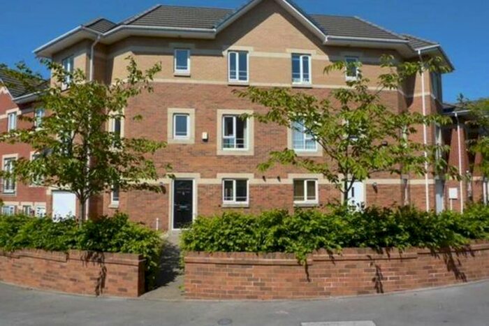 3 Bedroom Semi Detached House To Rent In Anchor Crescent, Birmingham, B18